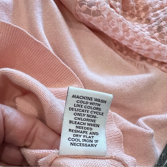 Pink Knit Top with Textured Lace Sleeves Size 3X - Picture 7 of 10